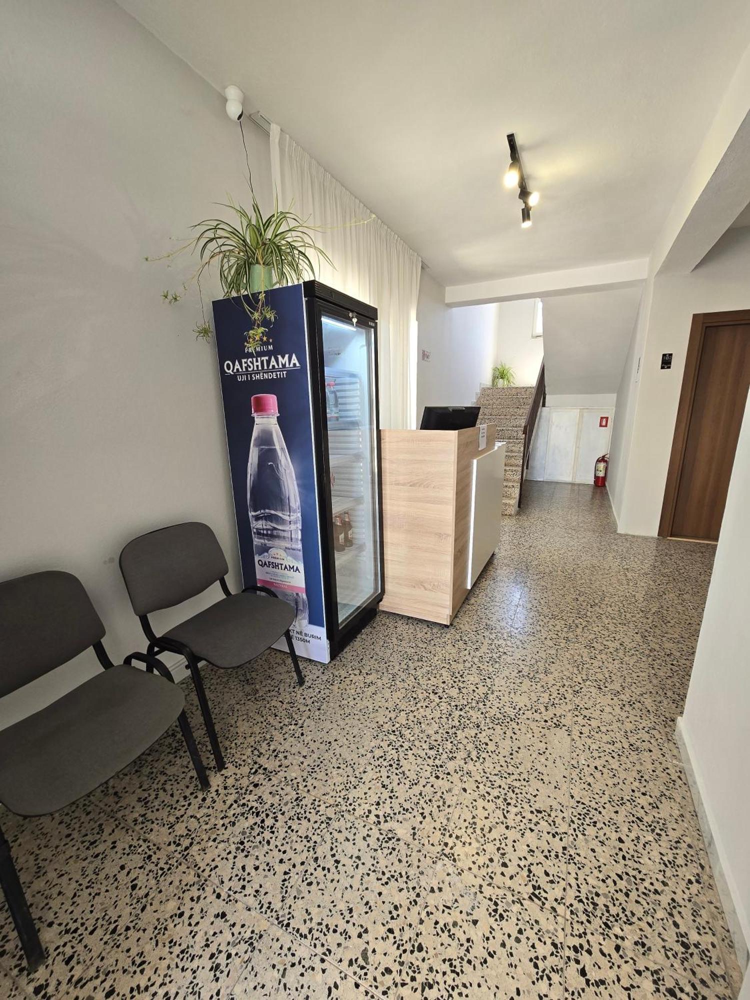 Hotel Aleks Shkodër Extérieur photo
