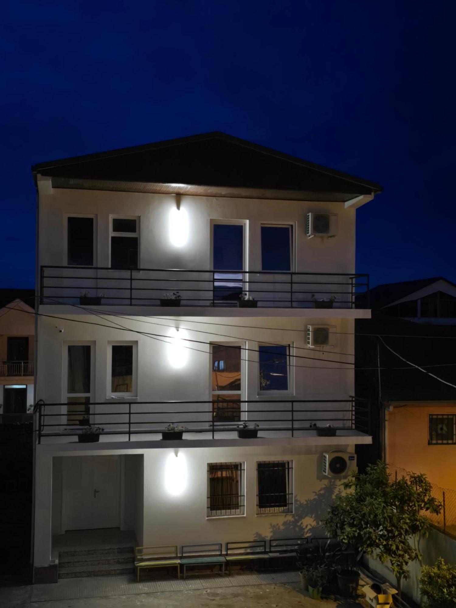 Hotel Aleks Shkodër Extérieur photo